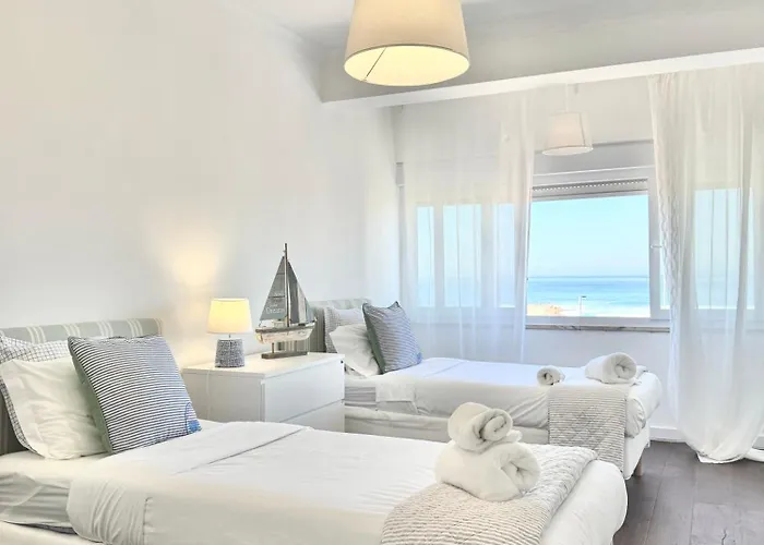 The Luxe View Spot