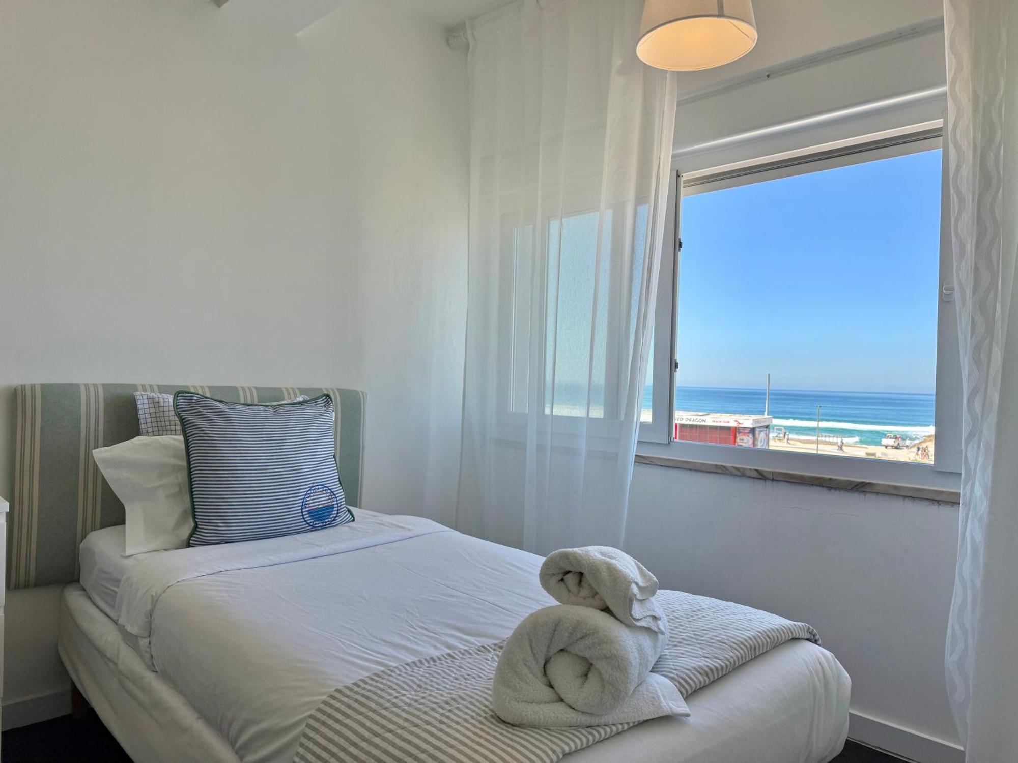 The Luxe View Spot Apartment *
